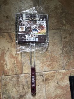 Hershey’s S’mores Grilling Basket Brand New