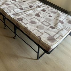 Folding Twin Bed 