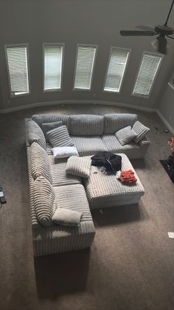 Fluffy sectional