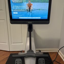 Hydro Rowing Machine 