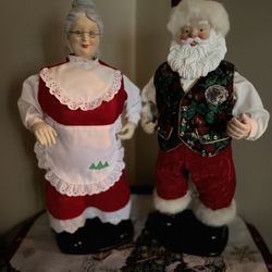 Santa Claus & Mrs. Claus