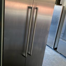 42” VIKING SIDE BY SIDE BUILT IN 
