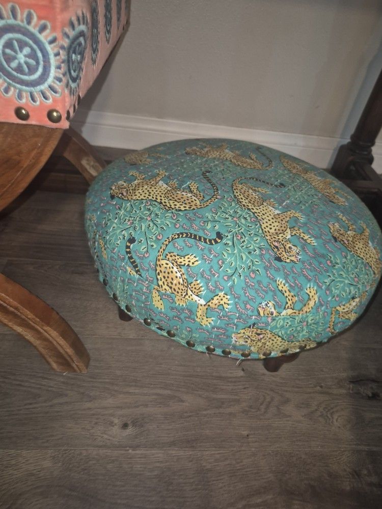Little Ottomans