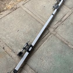 Thule Bed Rider 822 XTR for Sale in Redlands CA OfferUp
