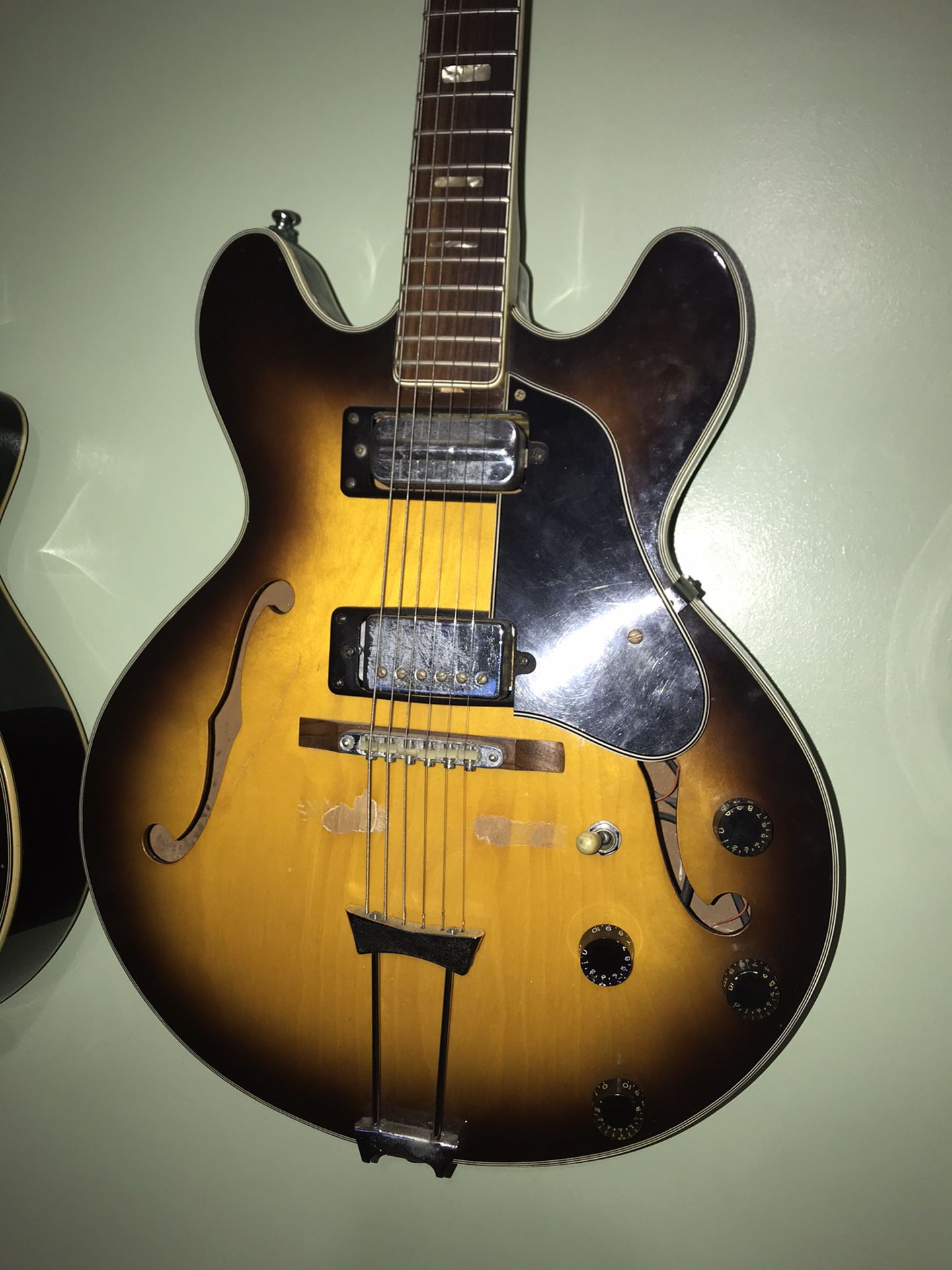 1969 Vintage Ventura Guitar