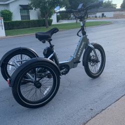 Lectric Xp electric bike Trike 37 Miles Trades 