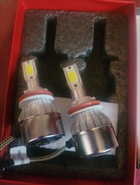 Auto Lighting For Different Type Of Vehicles LED Lights With Built In Fan. Bright Clear White Light. H11/9006/H4/H1/9007/H13/9007/880/H7.