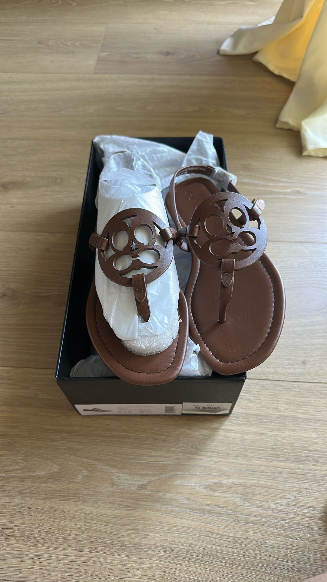 Coach Jaci Leather Sandal Size 5.5