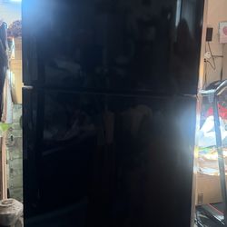 Black Whirlpool Refrigerator see more information below