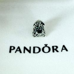 Genuine PANDORA Game Of Thrones “Iron Throne” Charm W/Pouch