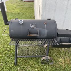 Oklahoma Joes Smoker Grill