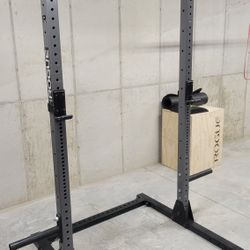 Rogue SML-2 Squat Rack