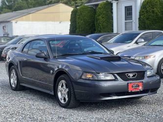 2004 Ford Mustang