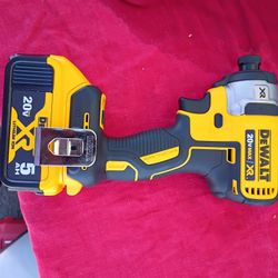 DeWalt Impact Drill .Battery XR 5.AH