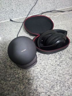Beats by dre and Samsung android fast charger station for sell (used)
