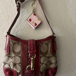 Red Coach Bag Like New Extra Clean 