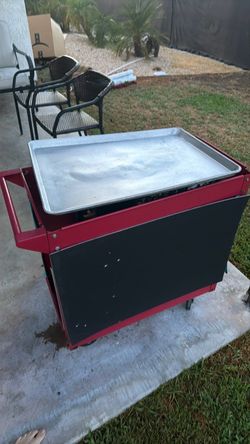 Hot dog cart