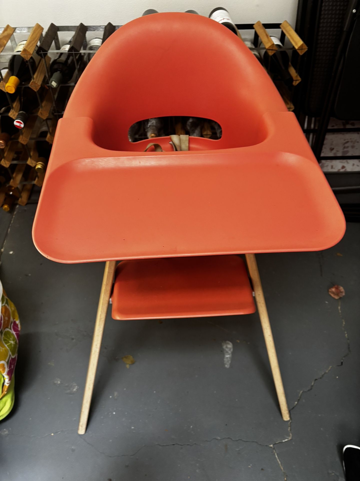 Stokke Clikk toddler high chair with tray
