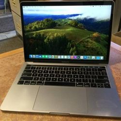 MacBook Pro 13" 2019 Touchbar Quad Core i7 16gb 256gb SSD

