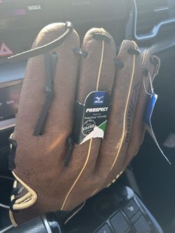  . 11.5 Glove 