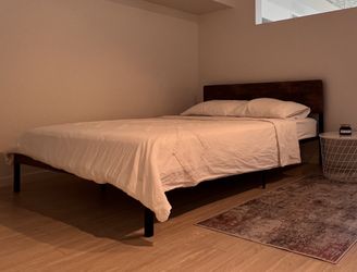 King size bed frame & mattress