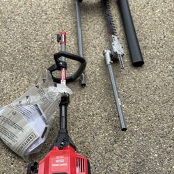 CRAFTSMAN WS4200 30-cc 4-cycle 17-in Straight Shaft Attachment Capable Gas String Trimmer Hedge trimmer attachment