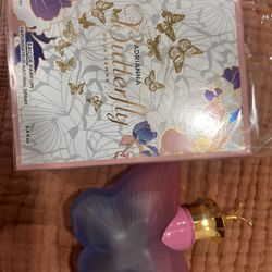 perfume Adrianna Butterfly de la marca Mirage, 