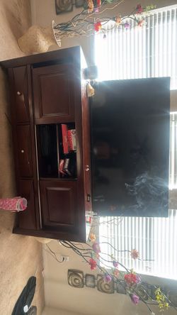 Tv stand