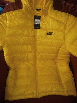 Brand New Nike Bubble Jacket