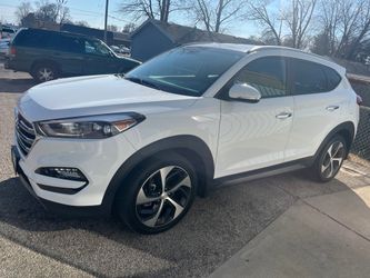 2016 HYUNDAI TUCSON