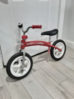 Radio Flyer Balance Bicycle For Toddlers