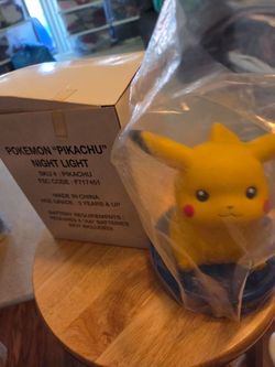 VINTAGE  NEW POKEMAN 'PIKACHU' NIGHT LIGHT