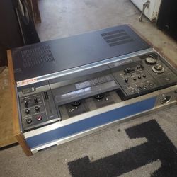 Vintage JVC  Video cassette recorder Model CR-6300U