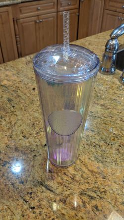 NEW Starbucks Iridescent Tumbler with Diamond Pattern Lid & Straw