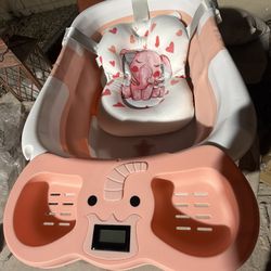 Baby Bathtub with Thermometer & Soft Cushion, No-Slip Feet, Pink 