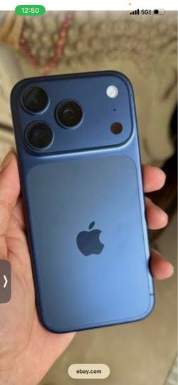 iPhone 17