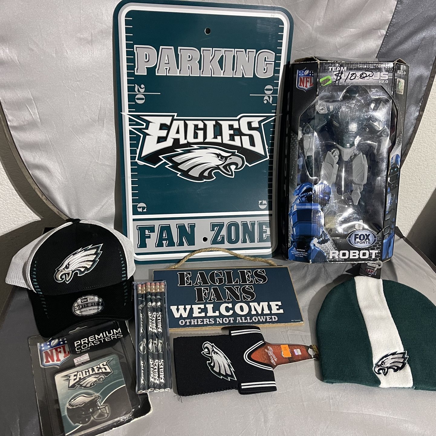 Philadelphia Eagles fan gear size large mens for Sale in Manheim, PA -  OfferUp