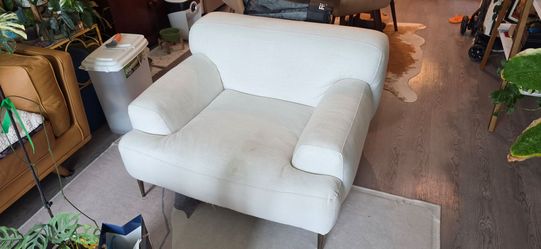 Article Abisko Lounge Chair – Quartz White