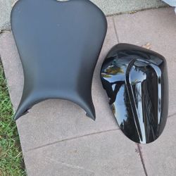 05-06 Gsxr1000 Seat
