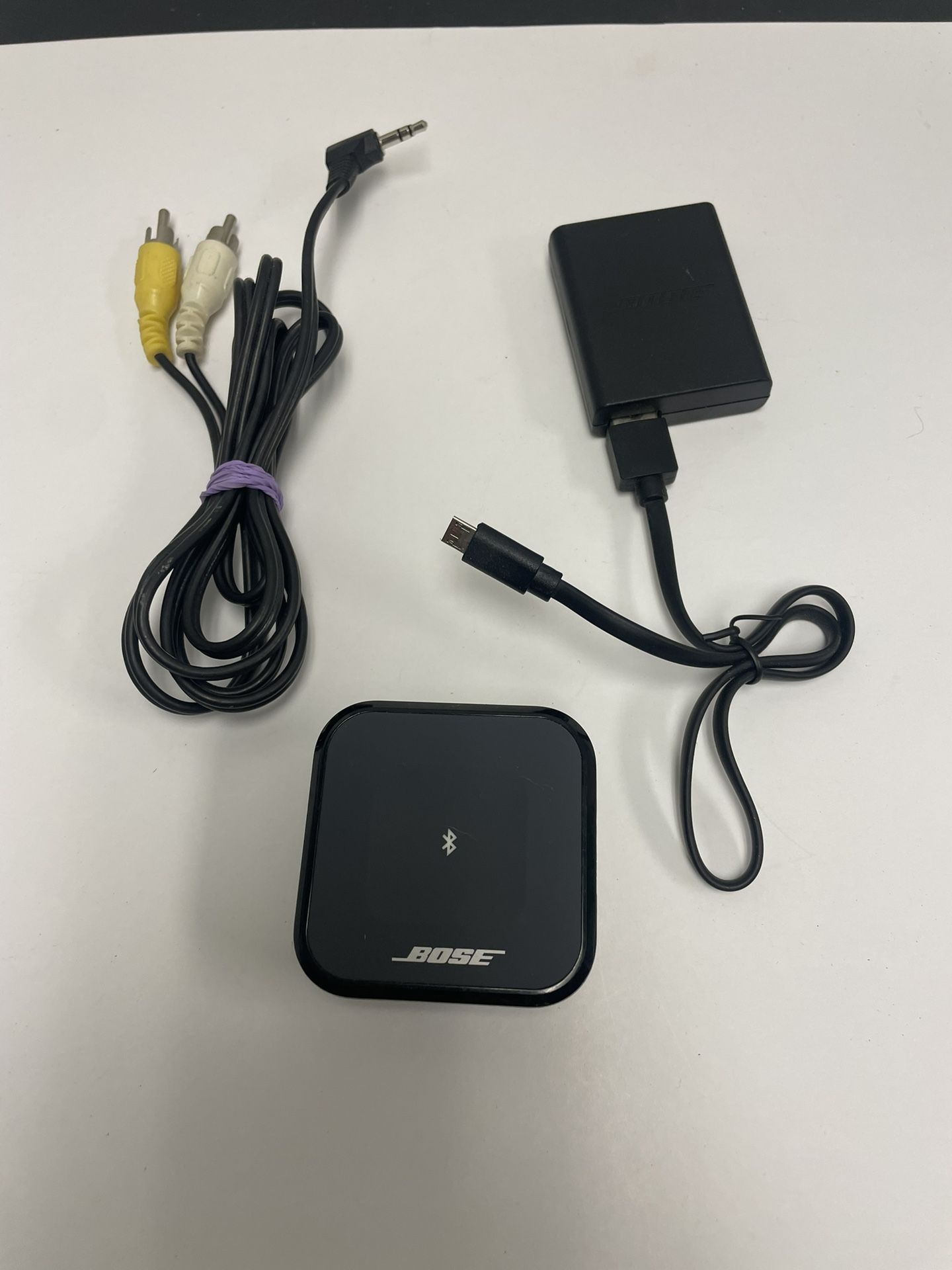 Bose Bluetooth Audio Adapter w/ Cables - 418048 - Used