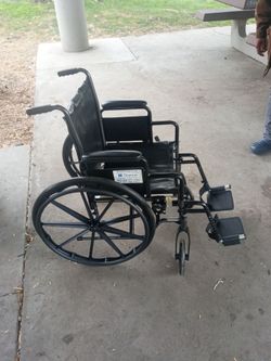 Drive wheelchair