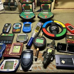 Box Lot/Handheld Electronic Games 