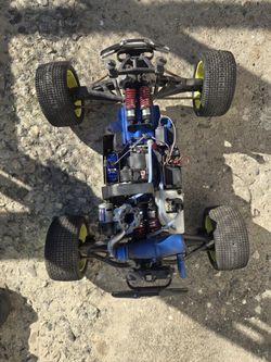 Traxxas Revo 3.3 Rc Car