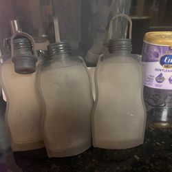 Haaka Silicone Milk Bag & Haaka Manual Pump