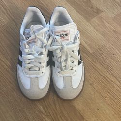 Adidas Samba Size 2.5 