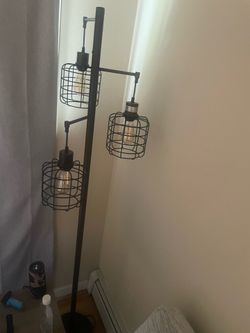 Floor lamp