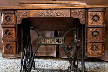 Antique 1900 Singer Model 27 Treadle Sewing Machine No. 6 Tiffany Decals Works