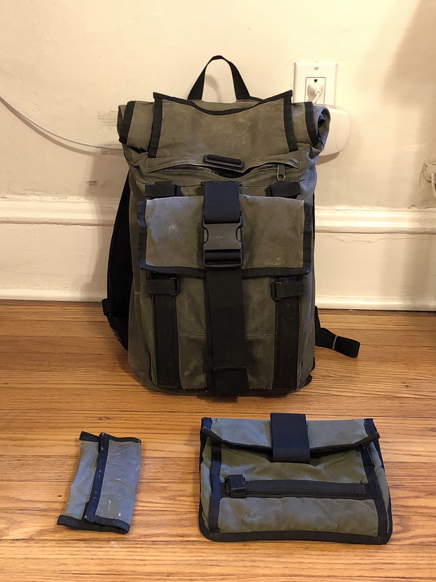 Mission Workshop ARKIV R2 Backpack (Green Waxed Canvas)