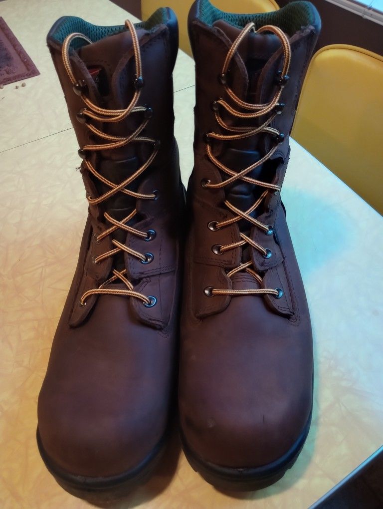 Red Wing Work Boots Size 14 LIKE NEW!