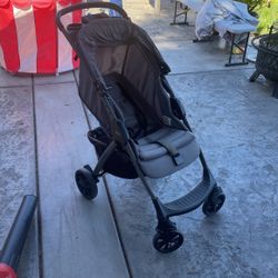Chicco Bravo Plus Kids Stroller, Used